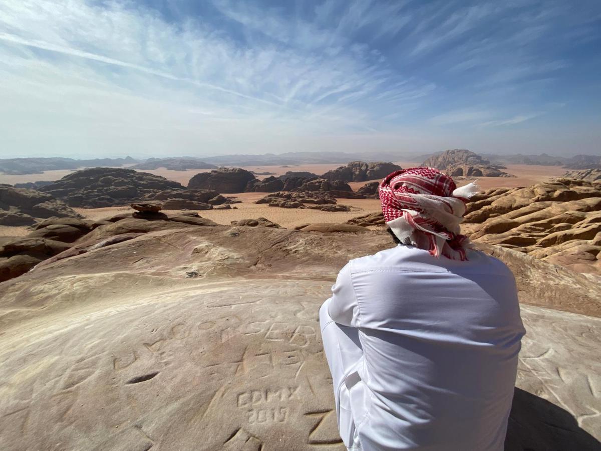 Hotel Bedouin Yoga & Trekking Camp Wadi Rum Extérieur photo