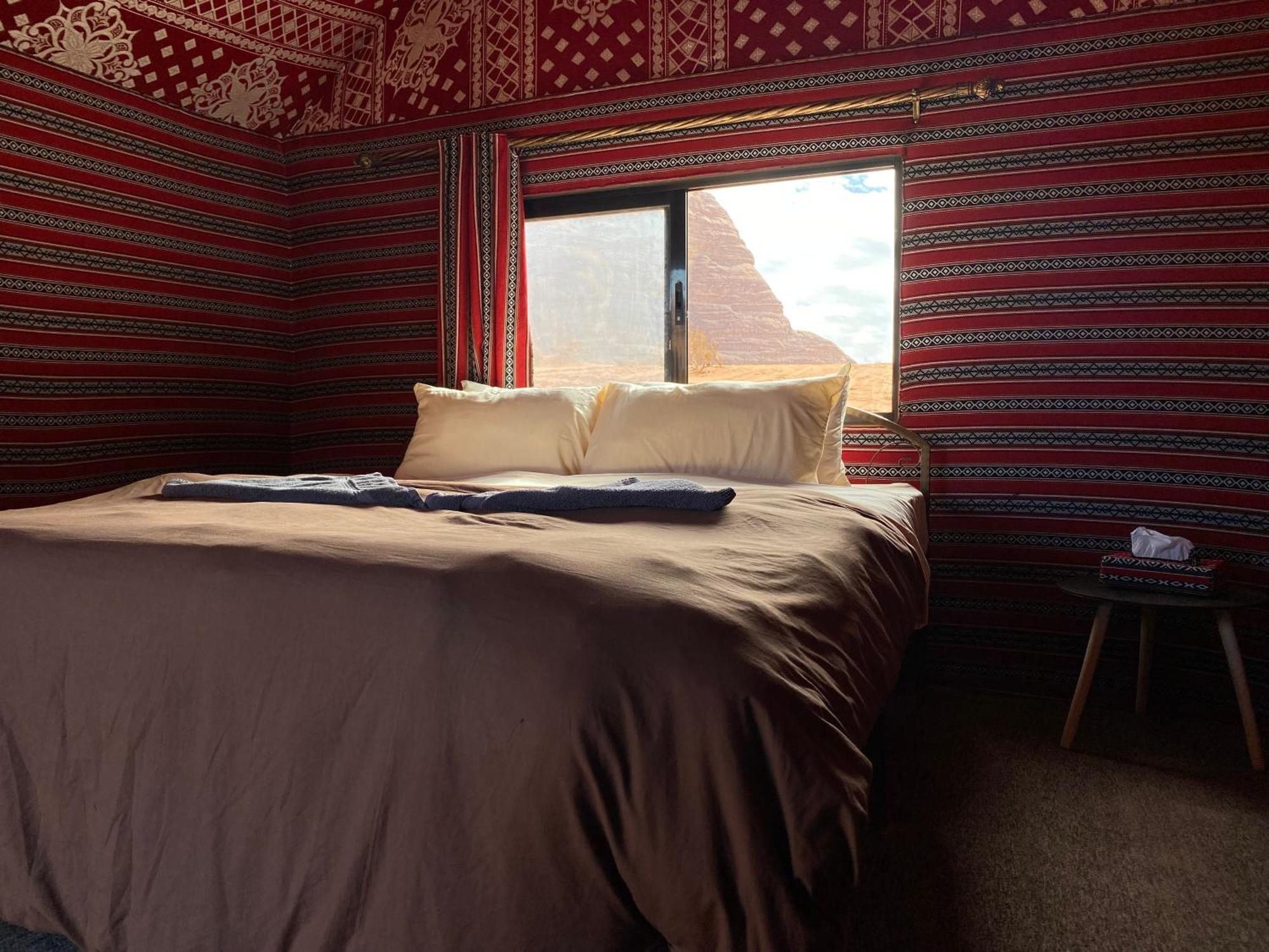 Hotel Bedouin Yoga & Trekking Camp Wadi Rum Extérieur photo