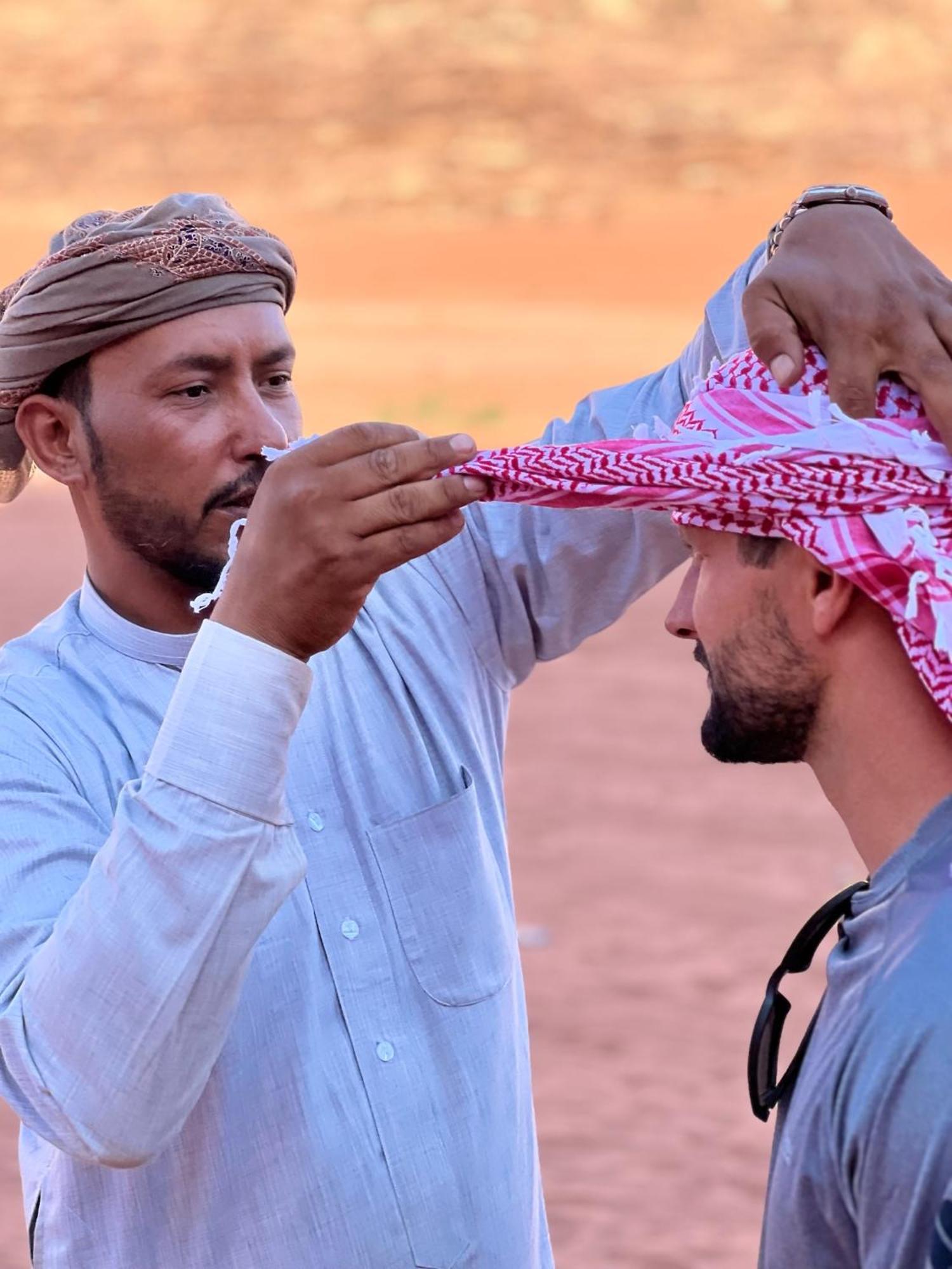 Hotel Bedouin Yoga & Trekking Camp Wadi Rum Extérieur photo