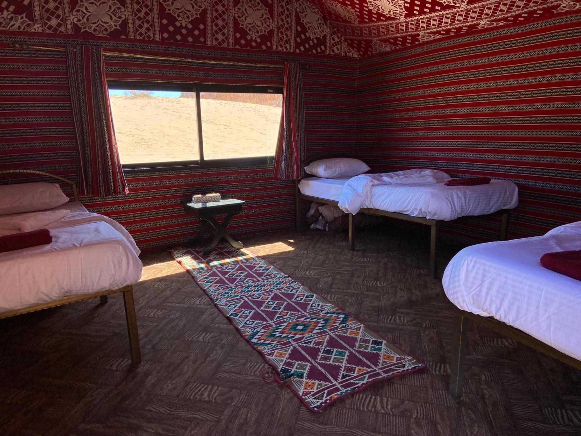 Hotel Bedouin Yoga & Trekking Camp Wadi Rum Extérieur photo